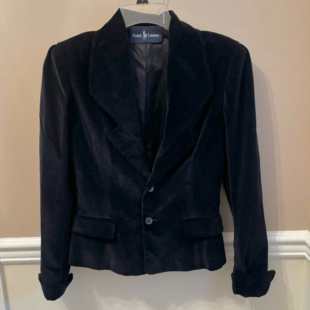 RALPH LAUREN Velveteen Woman's Blazer Size 12 Slim Fit in color Black